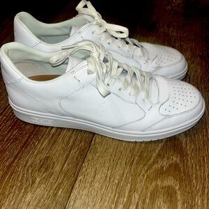 Ralph Lauren polo white  leather men’s sneakers  size 9